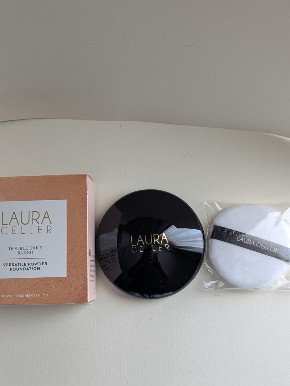 Laura Geller Double Take Baked Versatile Powder Foundation - Light